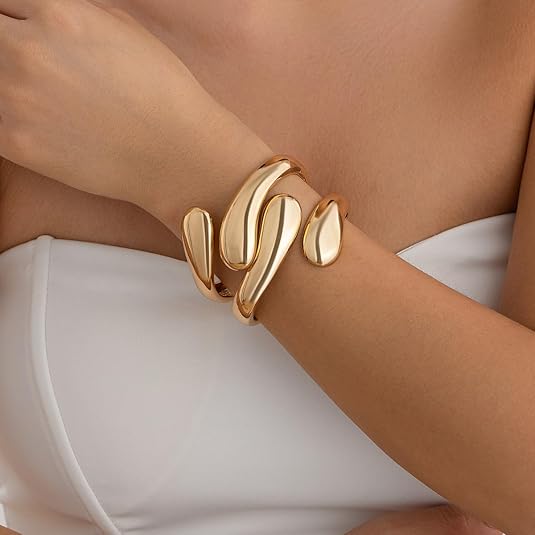 2-Piece Set Women’s Chunky Gold Hinged Bracelets